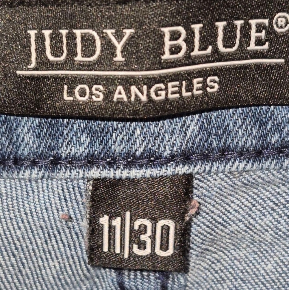 Judy Blue speckled relaxed fit skinny jeans - Picture 8 of 10